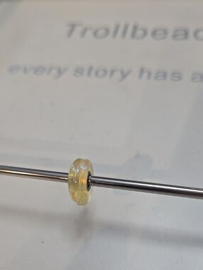 Trollbeads Pale Yellow Glass  Bead